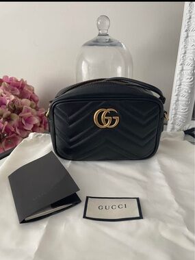 Gucci Black Chevron Leather Crossbody with Gold Double G